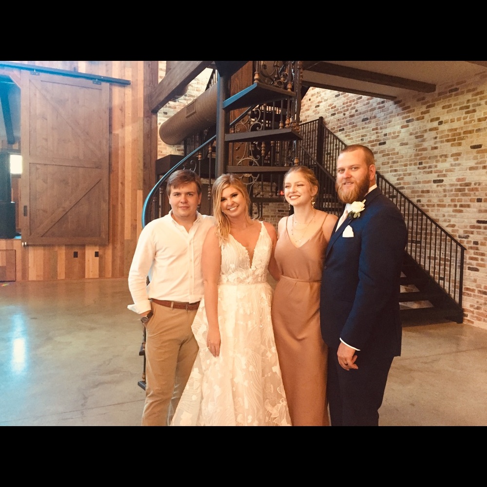 Meet your Posher, Sara